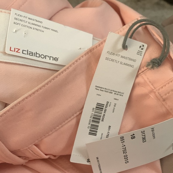 Liz Claiborne Sara Crop Mid-Rise Pants In English Rose - Picture 3 of 7